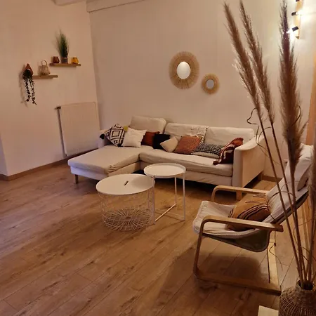 Maison De Ville En Pierre - 6 Couchages *