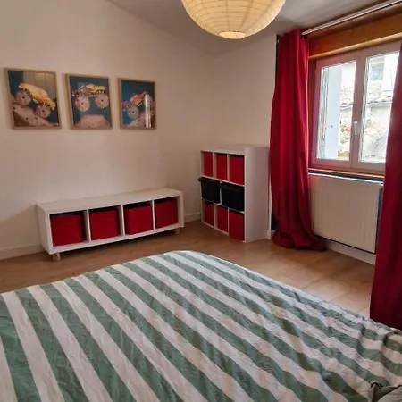 Maison De Ville En Pierre - 6 Couchages *