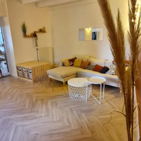 Maison De Ville En Pierre - 6 Couchages Apartment Villeneuve-de-Berg
